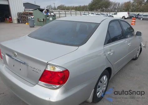 2005 Toyota Camry Le из США, поврежденный, VIN 4T1BE30K75U558744